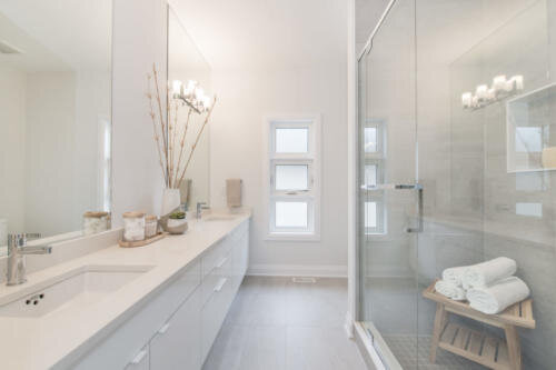 Sandridge Model Ensuite